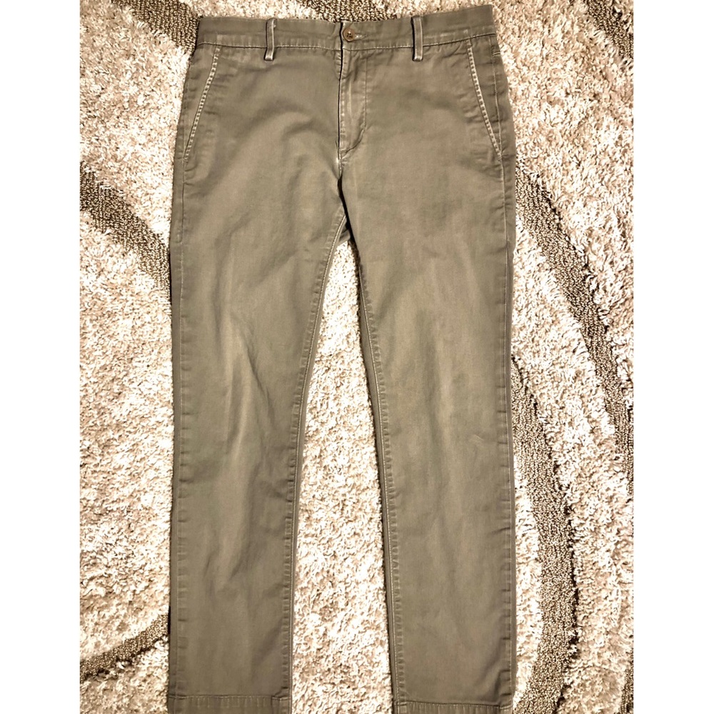 Levi’s Khaki Pants - Men’s - 32x32 - Tan - Levis